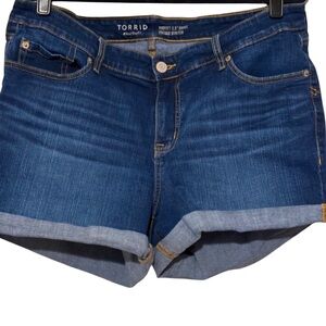 Torrid Cuffed Denim Shorts Size 18 Plus Size Blue Jean Mid Rise